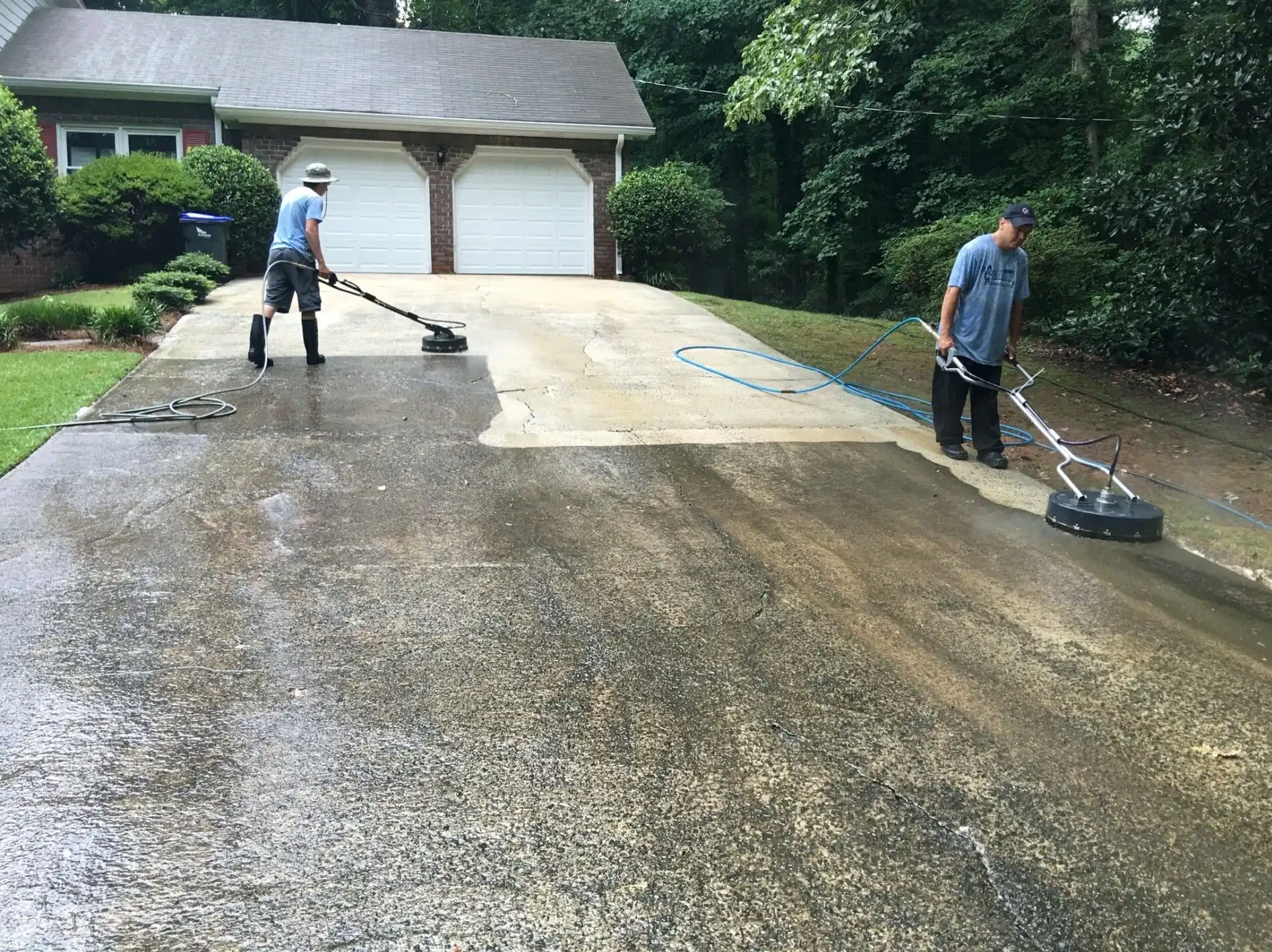 Residential Driveway Pressure Washing in Montgomery